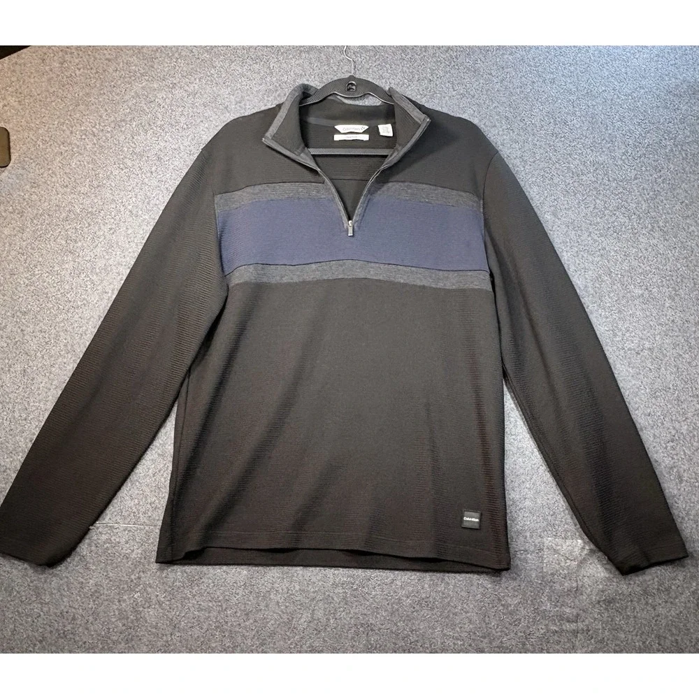 Calvin Klein Liquid Touch Quarter Zip‎ Pullover Size M